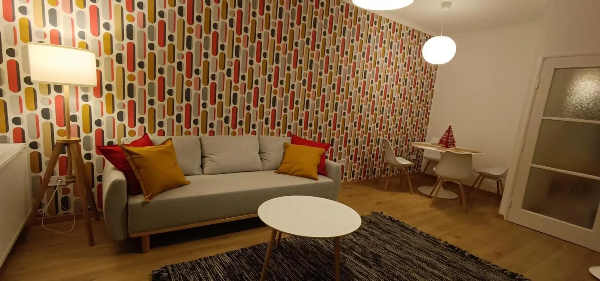 Apartment Charlotte Bellevue Apartman Eger