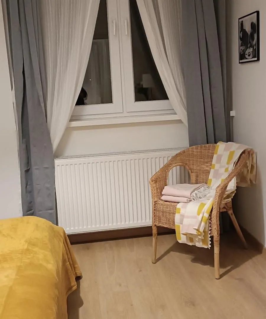 Charlotte Bellevue Apartman Eger
